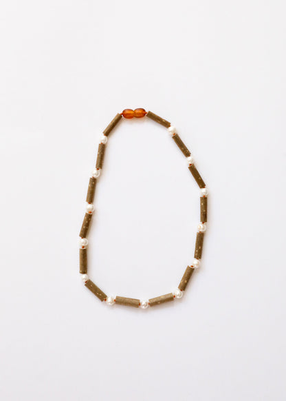 Hazelwood + Pearl || Beaded Necklace ||